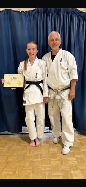 504175053_1695109721358713_3556316151399800279_n.jpg karate pic 2