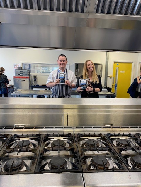 Food Tech Receive Free Mussels